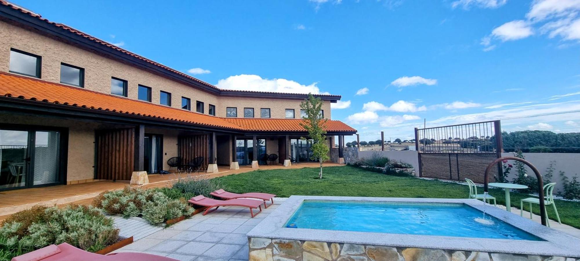 Apartamentos Walden By Gaiarooms Morille Екстер'єр фото