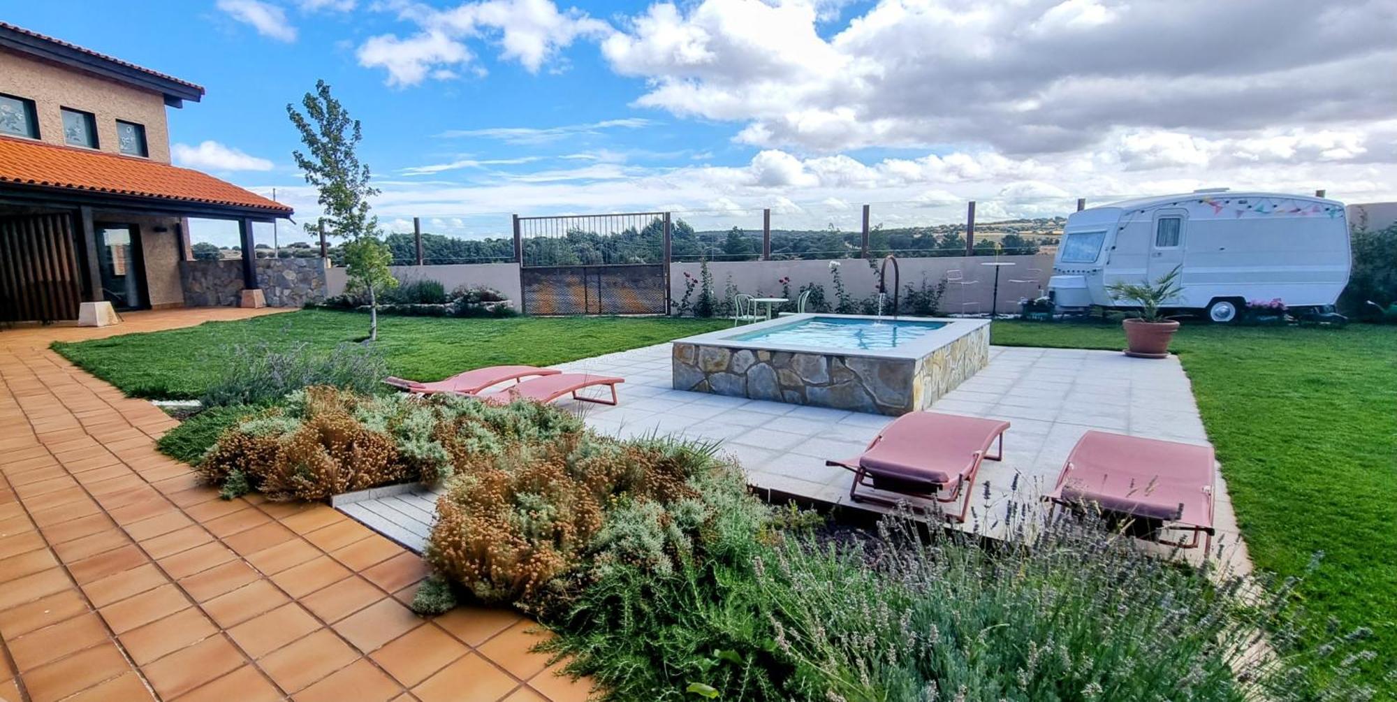 Apartamentos Walden By Gaiarooms Morille Екстер'єр фото