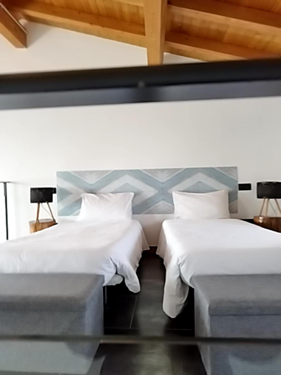 Apartamentos Walden By Gaiarooms Morille Екстер'єр фото
